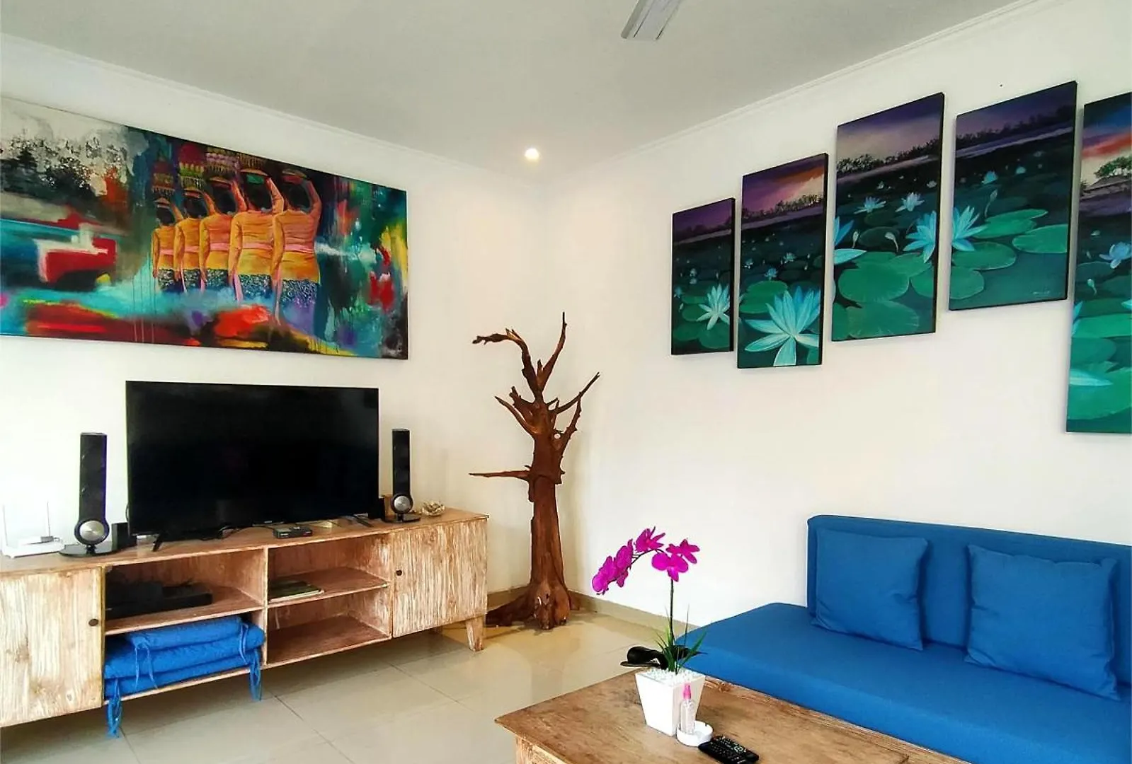 Bluna Villa Seminyak 0*, סמיניאק
